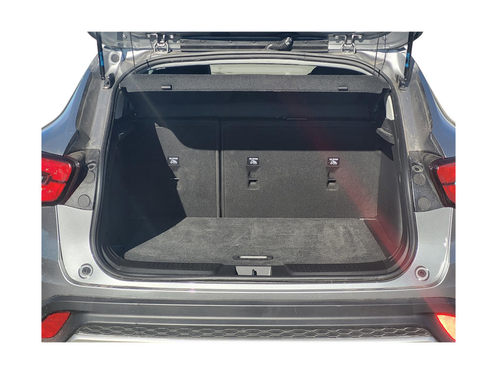 Thumbnail: 2025 Chevrolet Trax - 16