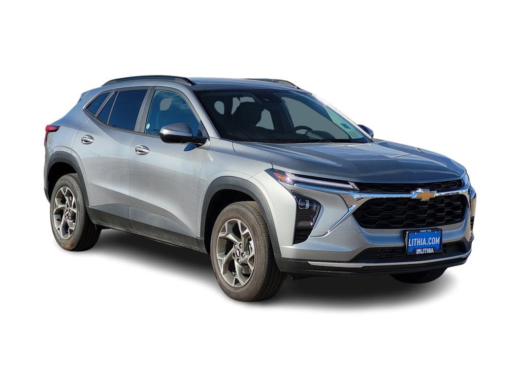 Thumbnail: 2025 Chevrolet Trax - 17