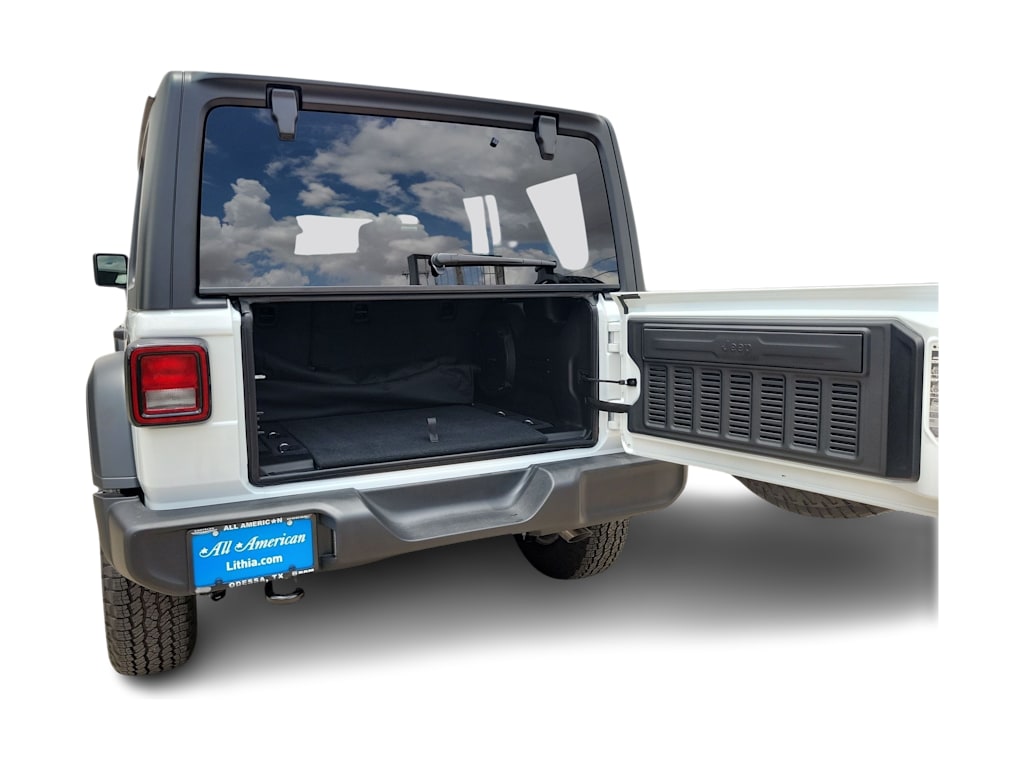 Thumbnail: 2026 Jeep Wrangler - 16