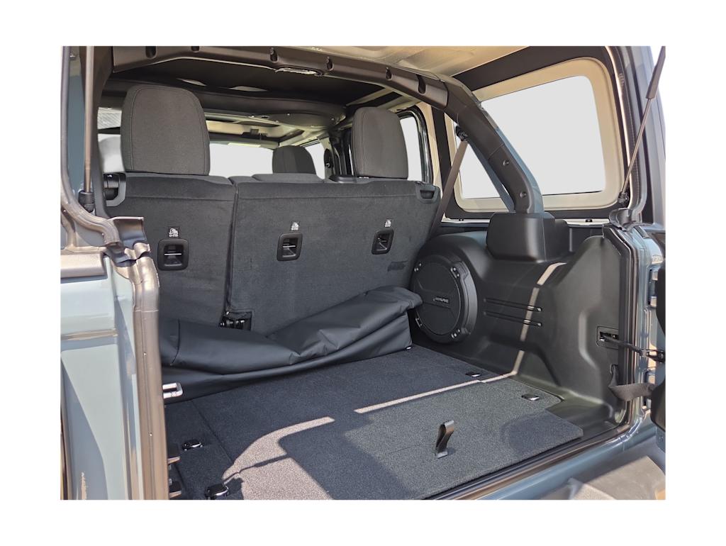 Thumbnail: 2026 Jeep Wrangler - 17