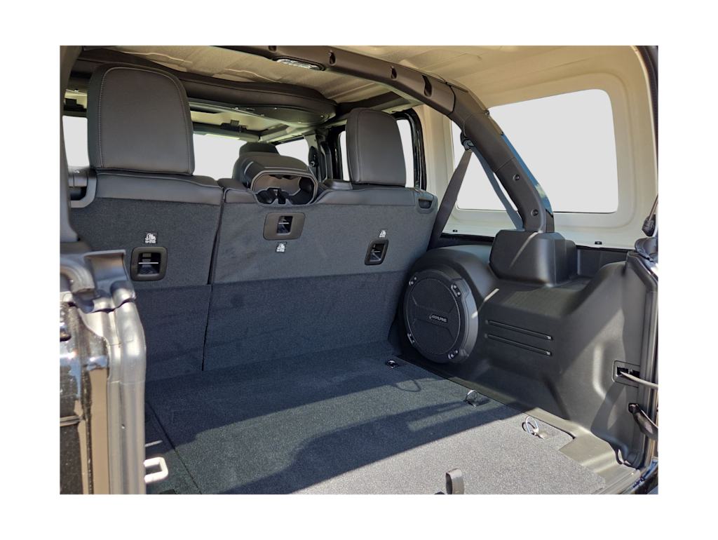 Thumbnail: 2026 Jeep Wrangler - 17