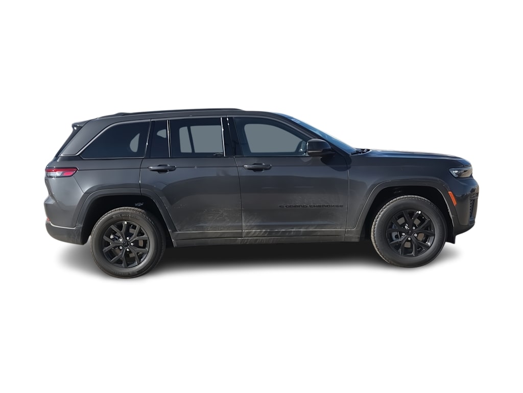 Thumbnail: 2026 Jeep Grand Cherokee - 21