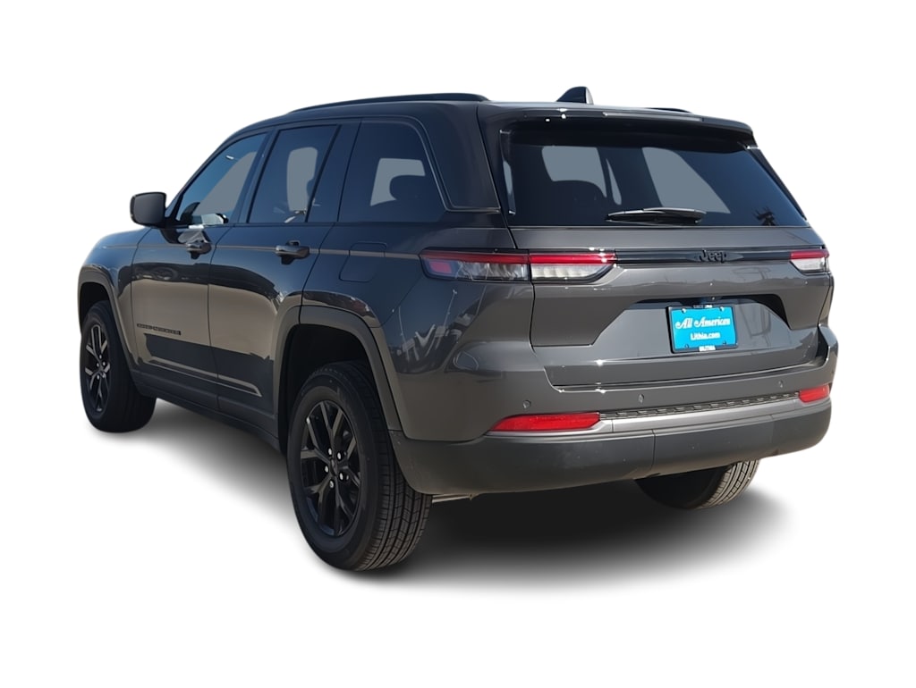 Thumbnail: 2026 Jeep Grand Cherokee - 4