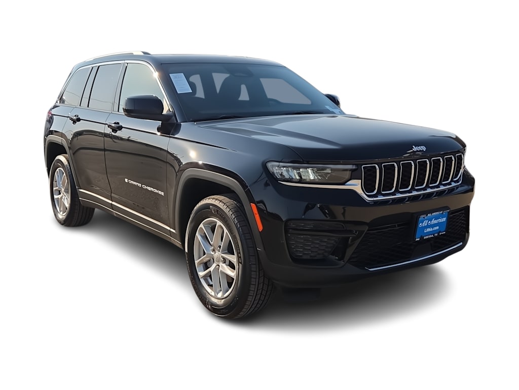 Thumbnail: 2026 Jeep Grand Cherokee - 16