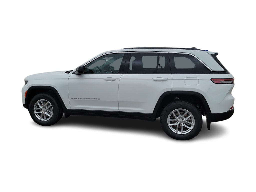 Thumbnail: 2025 Jeep Grand Cherokee - 3
