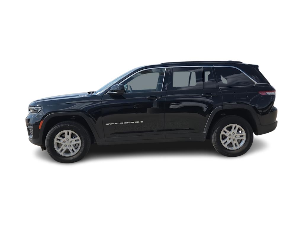 Thumbnail: 2025 Jeep Grand Cherokee - 3
