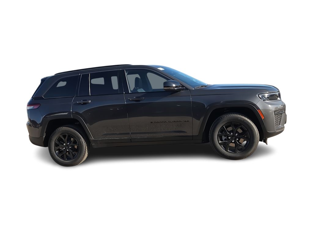 Thumbnail: 2026 Jeep Grand Cherokee - 21