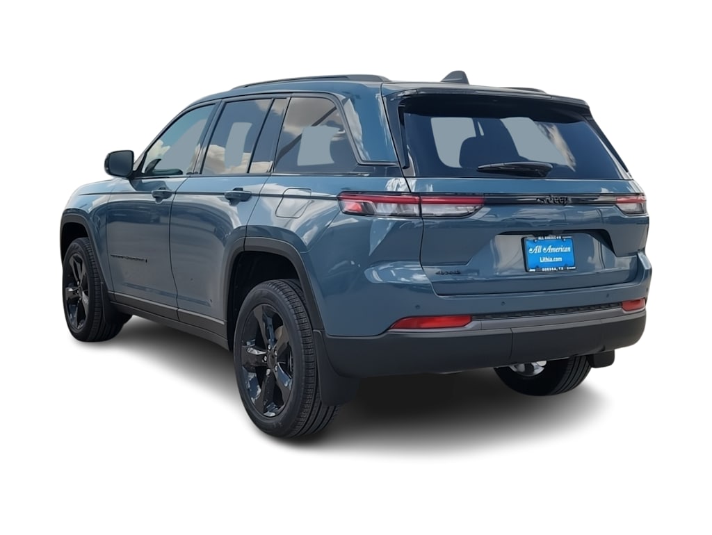 Thumbnail: 2026 Jeep Grand Cherokee - 4