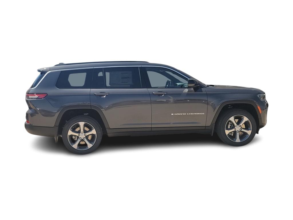 Thumbnail: 2026 Jeep Grand Cherokee L - 21