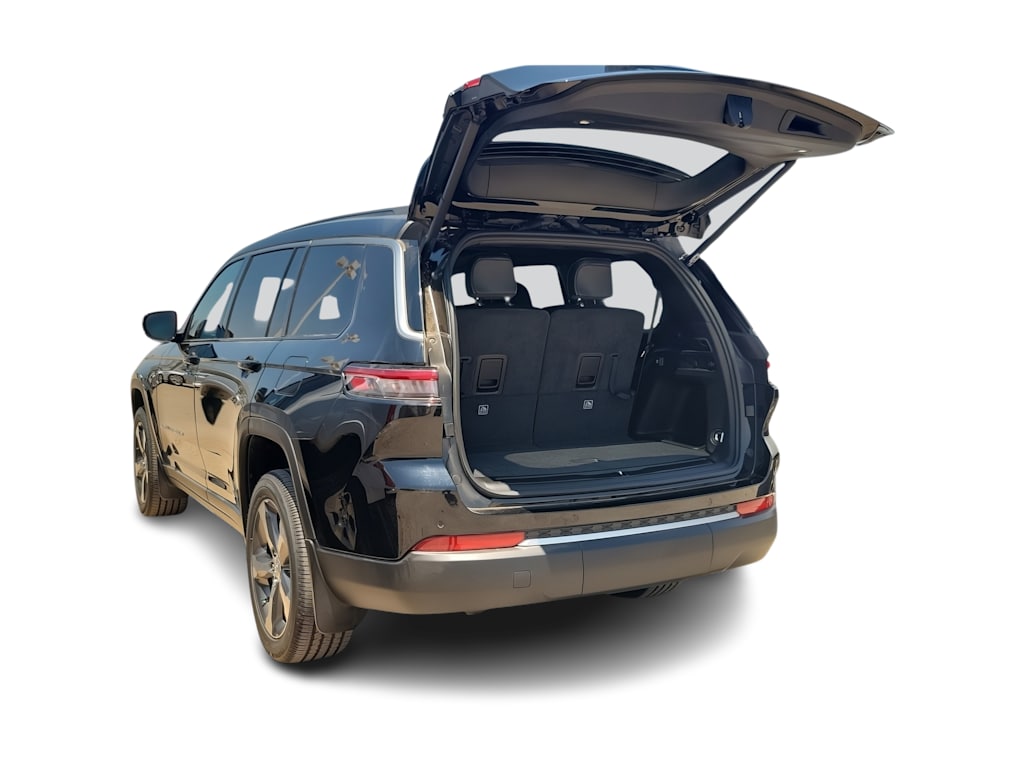 Thumbnail: 2026 Jeep Grand Cherokee L - 23