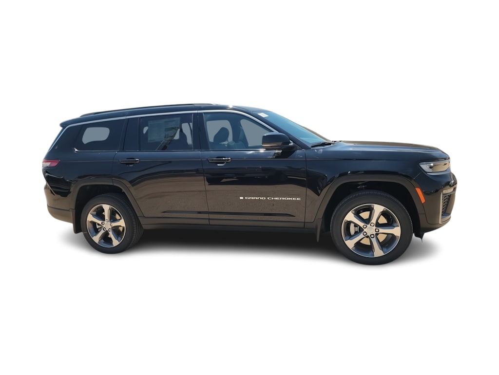 Thumbnail: 2026 Jeep Grand Cherokee L - 19