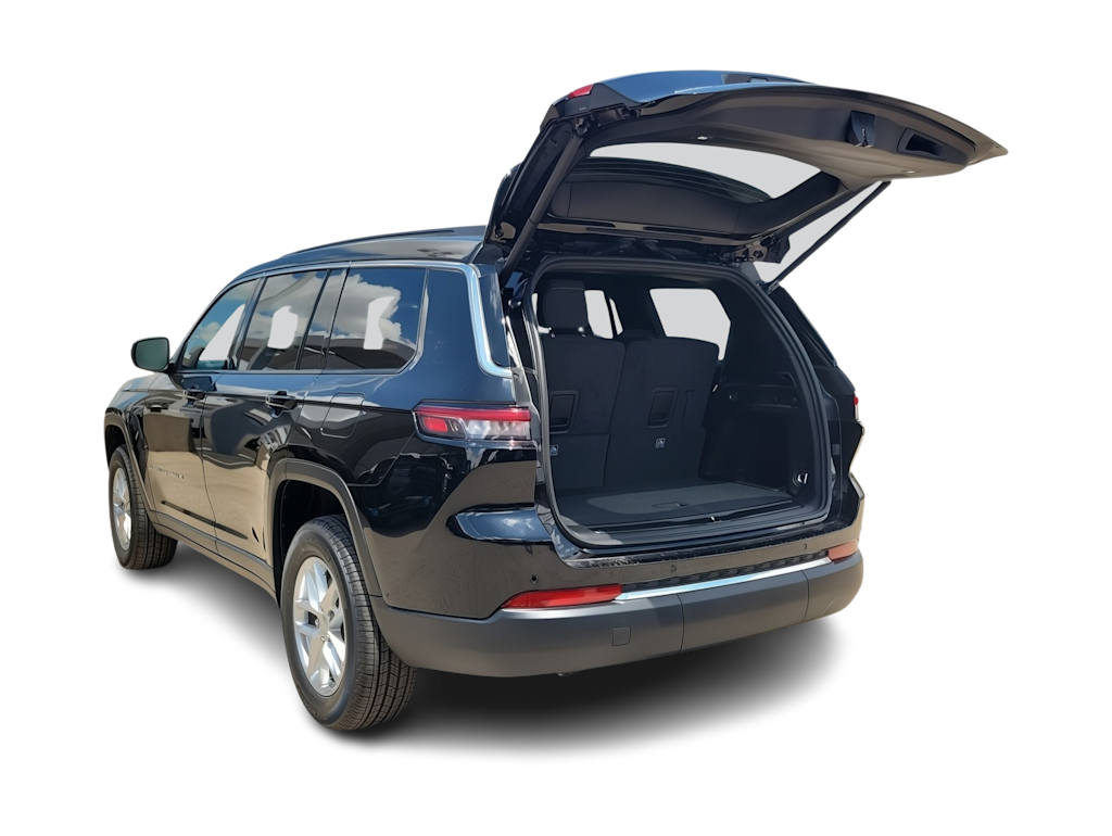 Thumbnail: 2026 Jeep Grand Cherokee L - 23