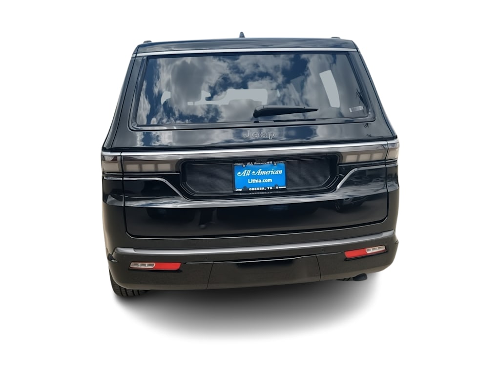 Thumbnail: 2026 Jeep Grand Wagoneer - 18
