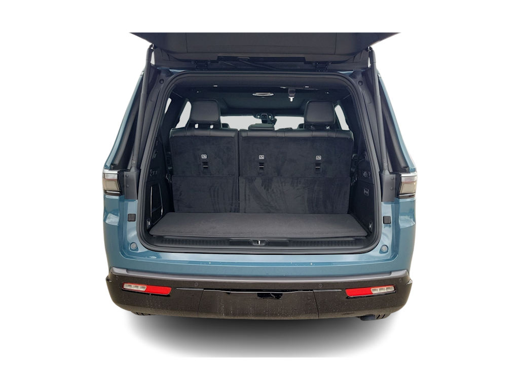 Thumbnail: 2026 Jeep Grand Wagoneer - 16