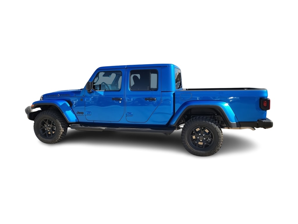 Thumbnail: 2026 Jeep Gladiator - 3