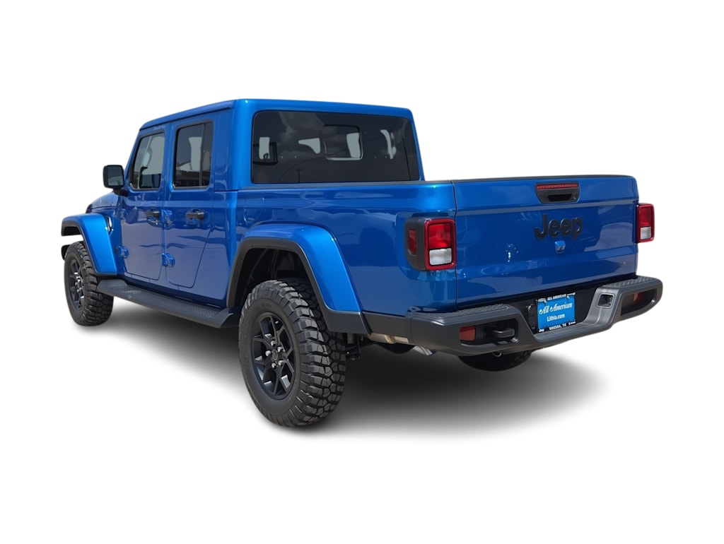 Thumbnail: 2026 Jeep Gladiator - 4