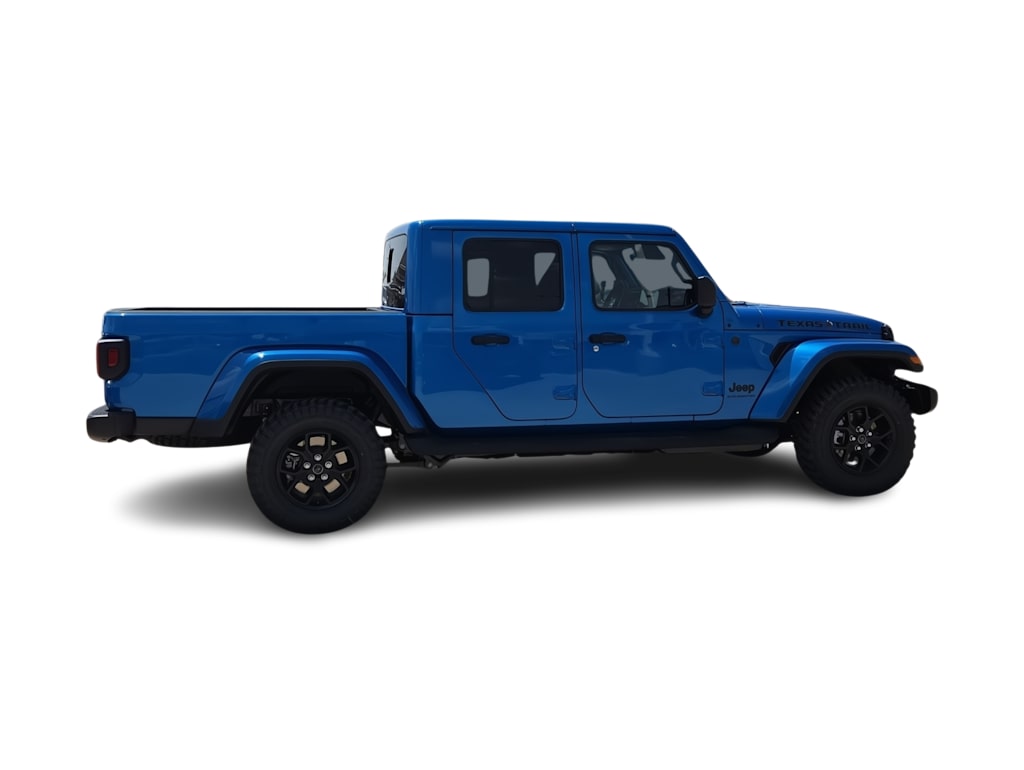 Thumbnail: 2026 Jeep Gladiator - 21