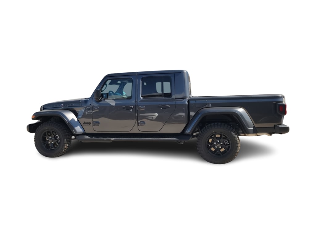 Thumbnail: 2026 Jeep Gladiator - 3