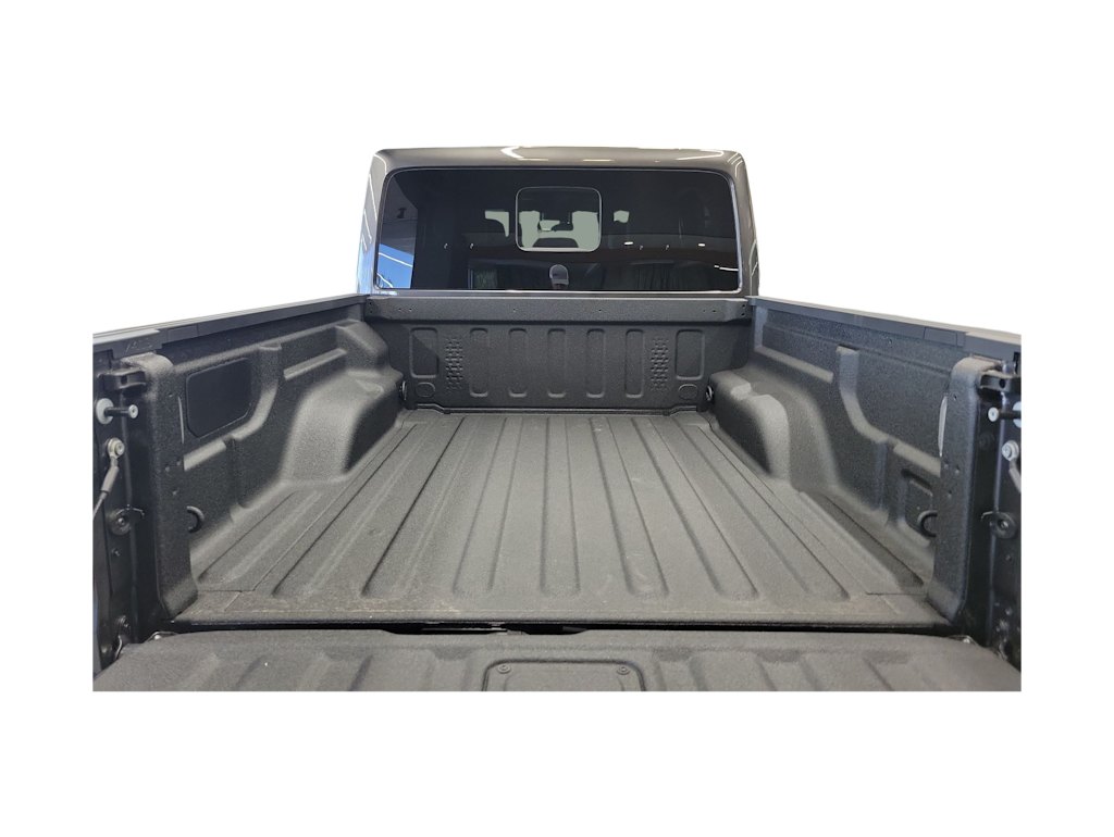 Thumbnail: 2025 Jeep Gladiator - 17