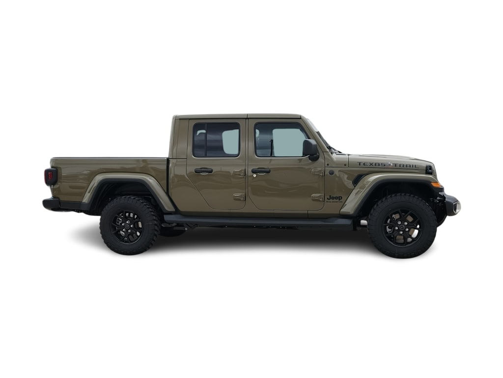 Thumbnail: 2026 Jeep Gladiator - 22
