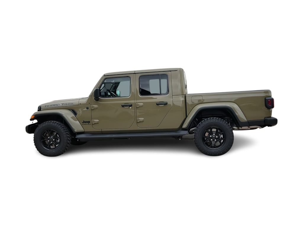 Thumbnail: 2026 Jeep Gladiator - 3