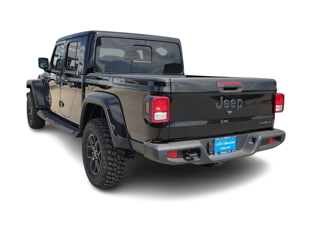 Thumbnail: 2026 Jeep Gladiator - 4