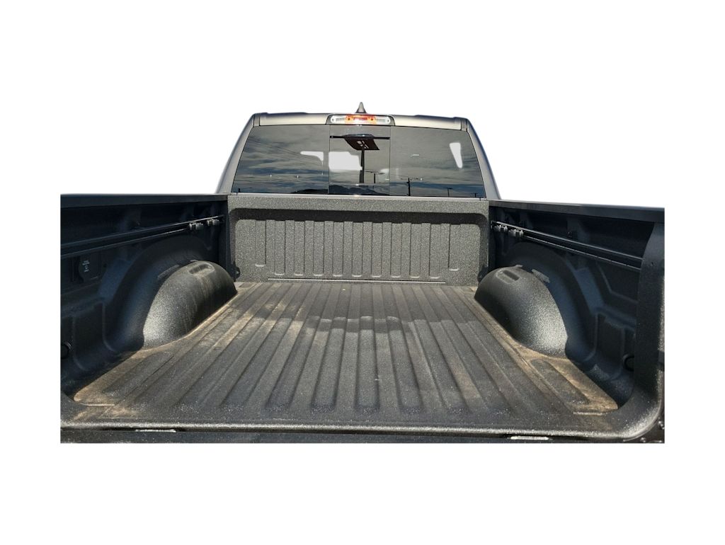 Thumbnail: 2026 RAM 1500 - 17