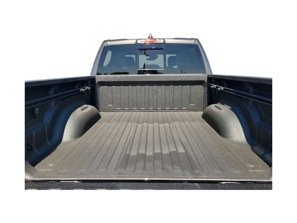 Thumbnail: 2026 RAM 1500 - 16