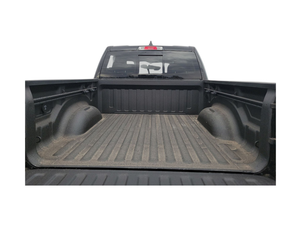 Thumbnail: 2026 RAM 1500 - 17