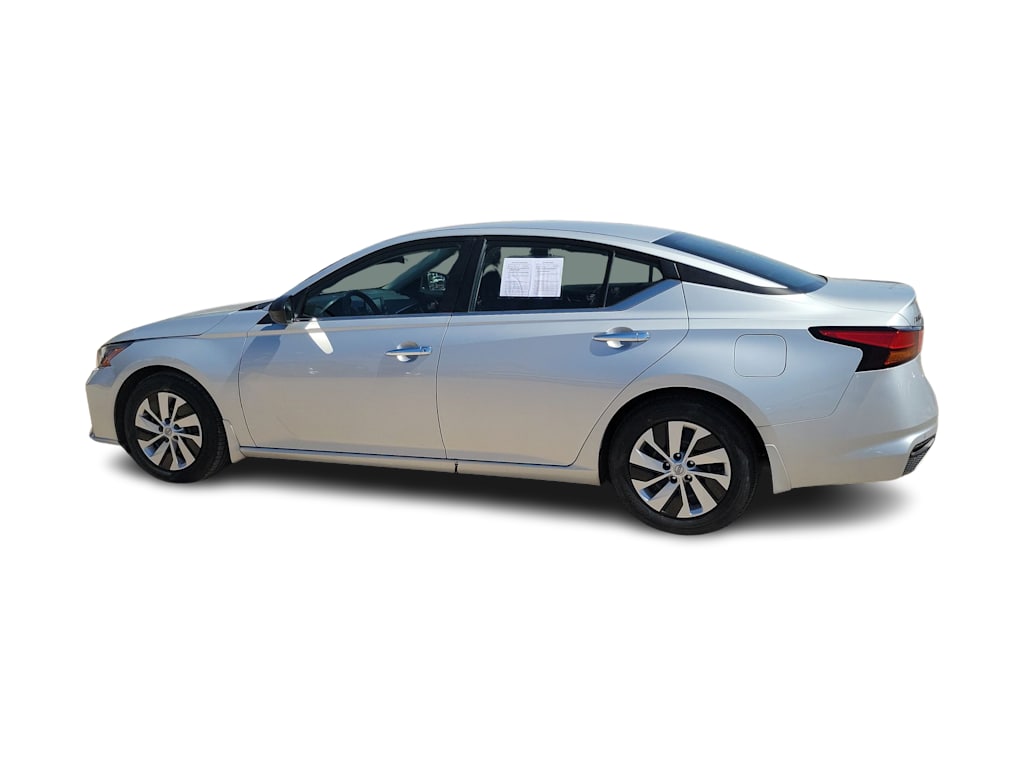 Thumbnail: 2024 Nissan Altima - 3