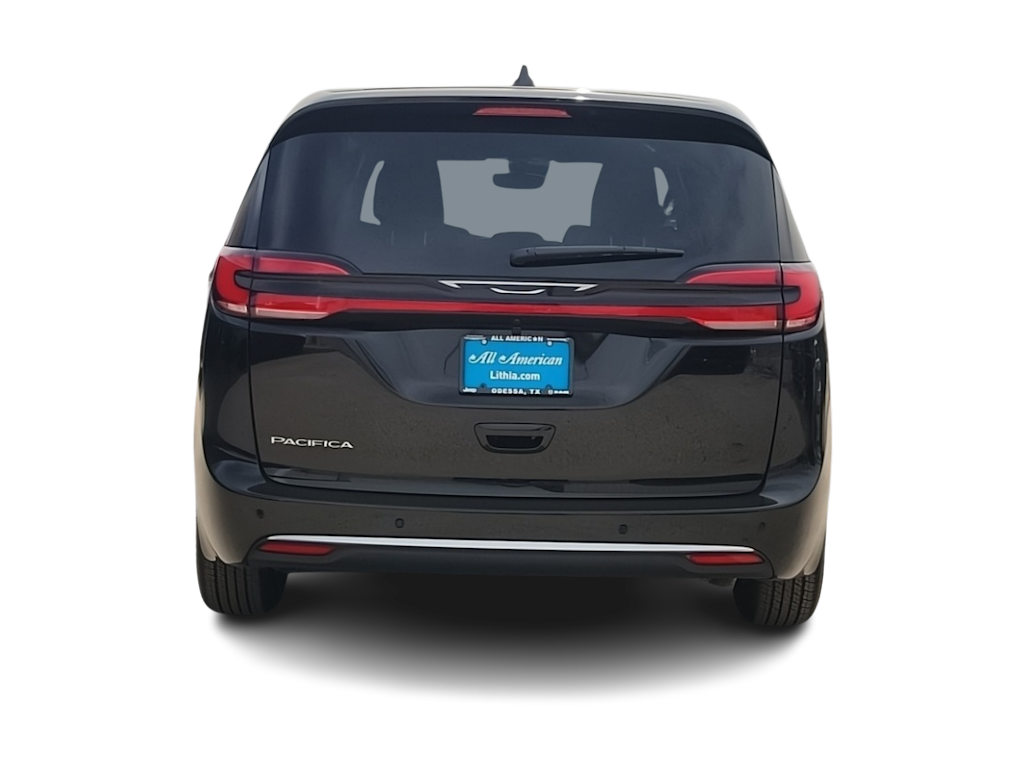 Thumbnail: 2027 Chrysler Pacifica - 4