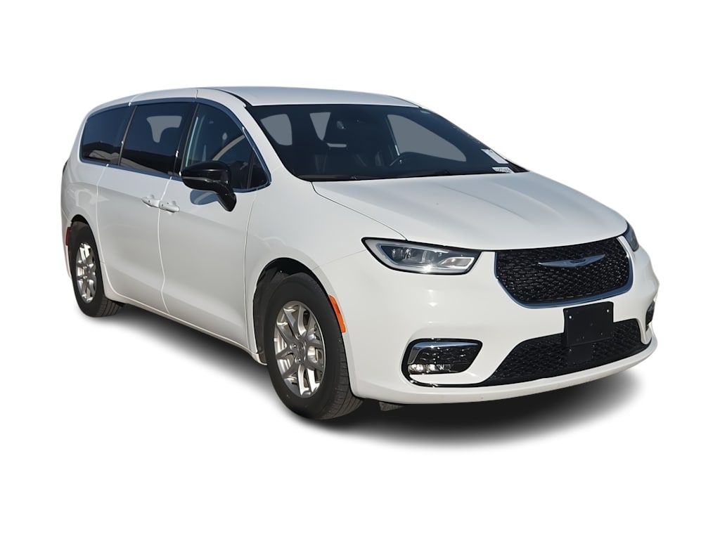 Thumbnail: 2025 Chrysler Pacifica - 18