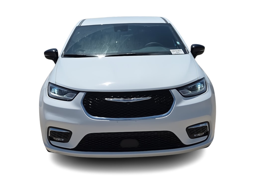 Thumbnail: 2025 Chrysler Pacifica - 6
