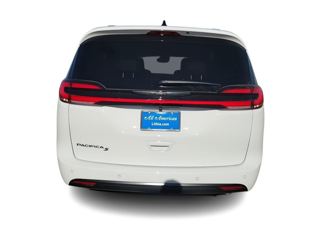 Thumbnail: 2026 Chrysler Pacifica - 5