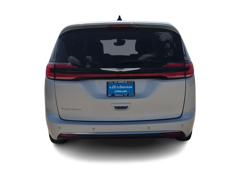 Thumbnail: 2023 Chrysler Pacifica - 5