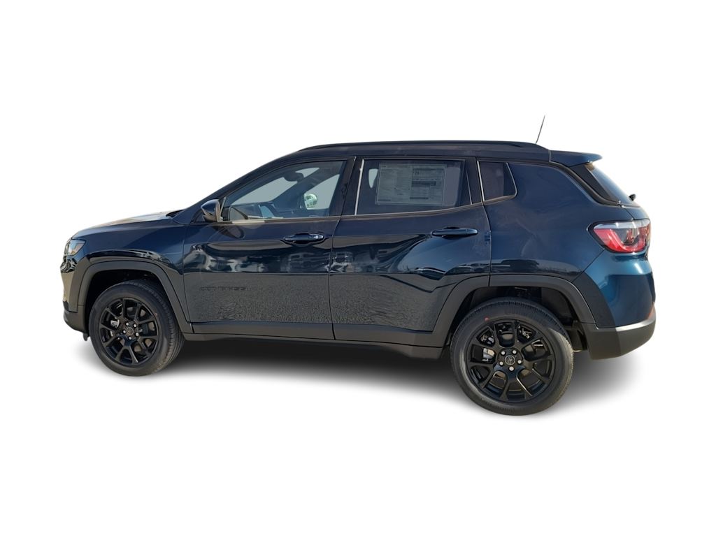 Thumbnail: 2026 Jeep Compass - 3