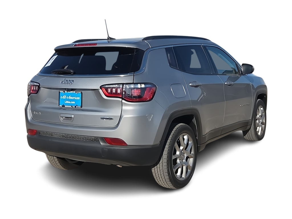 Thumbnail: 2022 Jeep Compass - 19