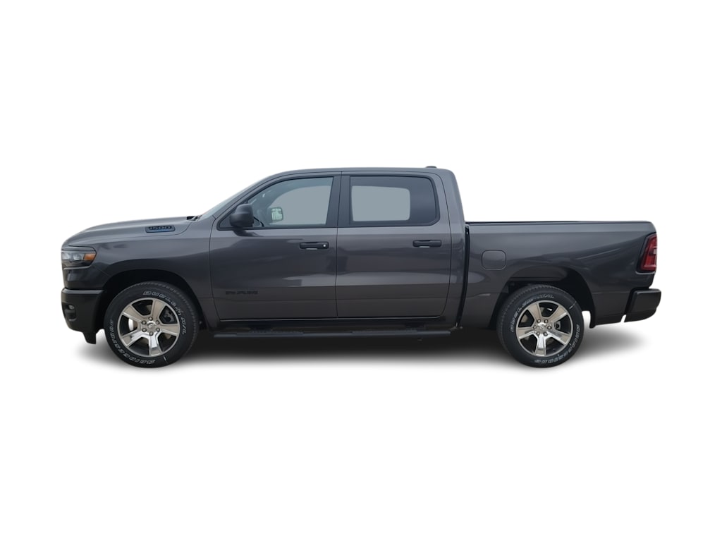 Thumbnail: 2026 RAM 1500 - 3