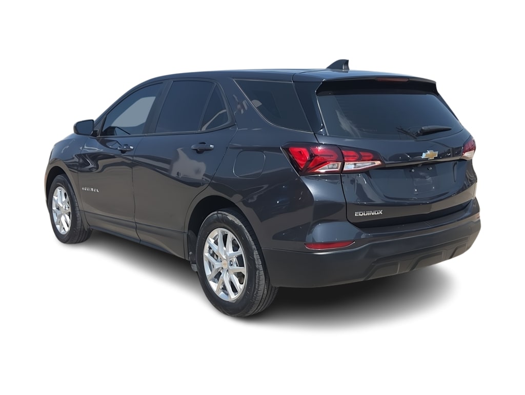 Thumbnail: 2022 Chevrolet Equinox - 4