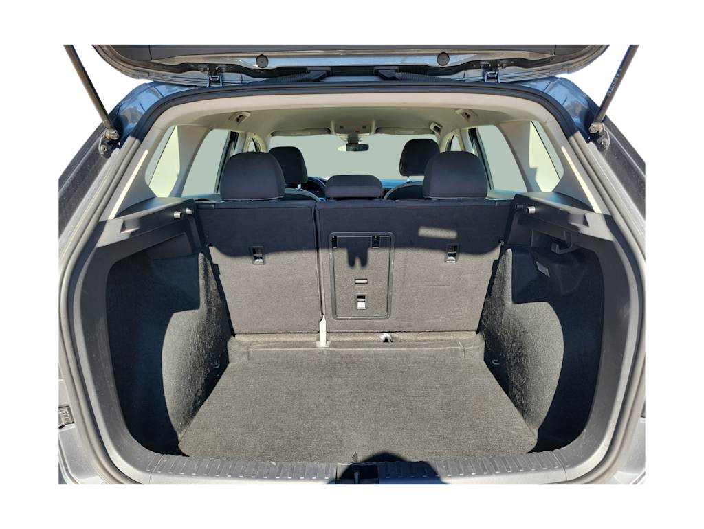 Thumbnail: 2024 Volkswagen Taos - 17