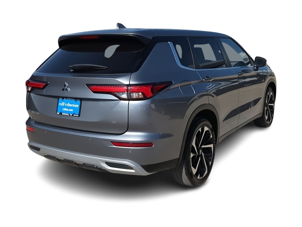 Thumbnail: 2024 Mitsubishi Outlander - 20