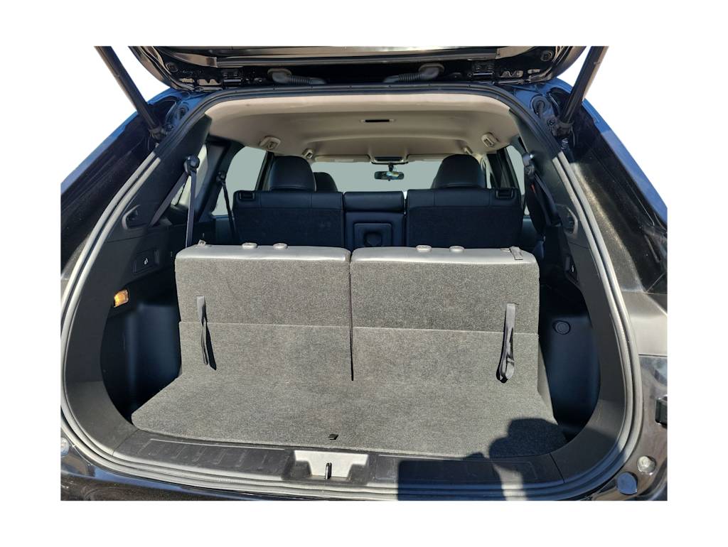 Thumbnail: 2024 Mitsubishi Outlander - 18