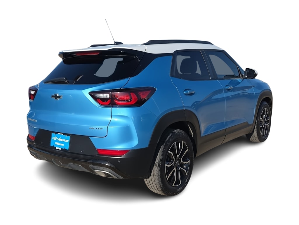 Thumbnail: 2025 Chevrolet TrailBlazer - 21