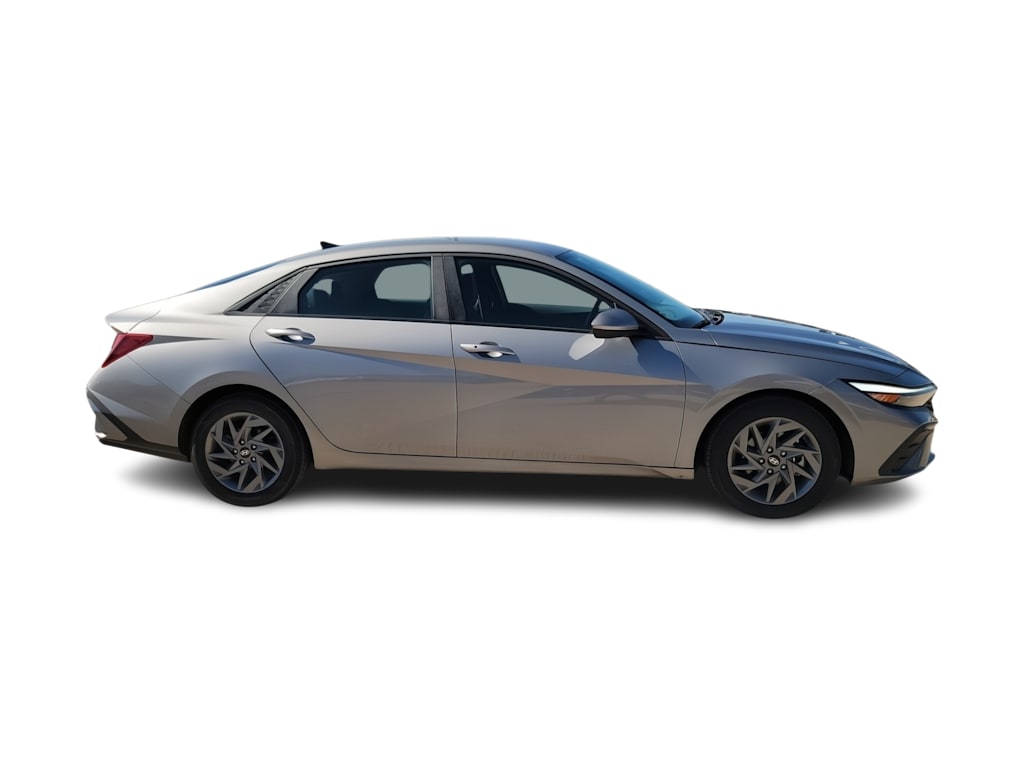 Thumbnail: 2024 Hyundai Elantra - 23