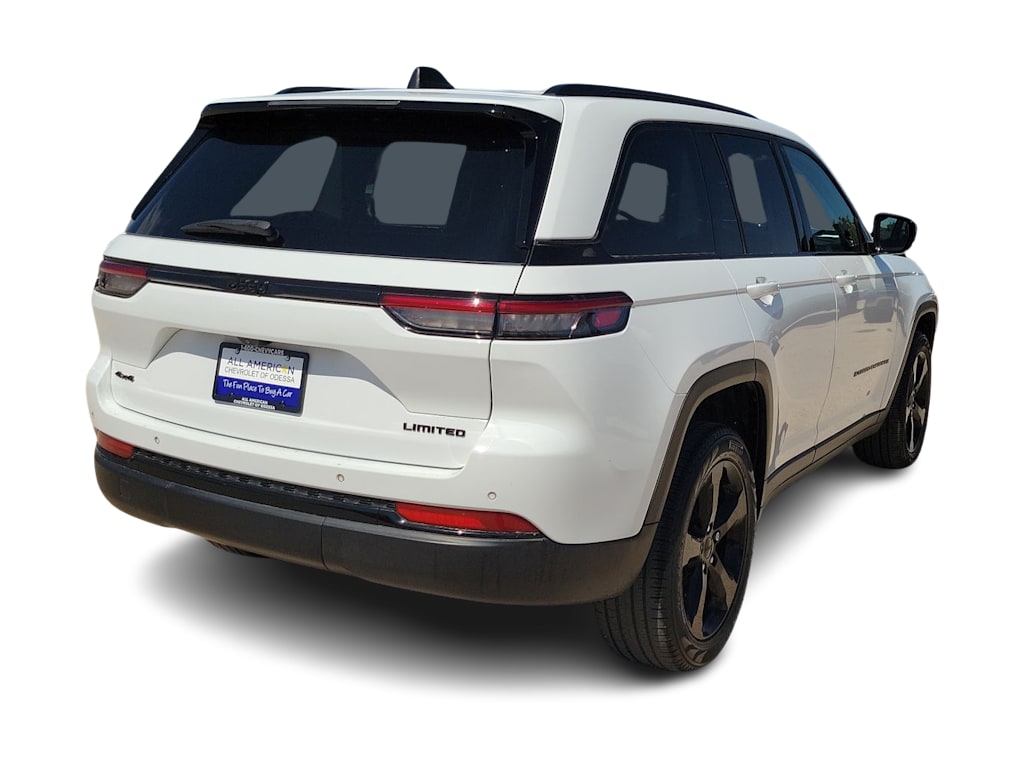 Thumbnail: 2023 Jeep Grand Cherokee - 22