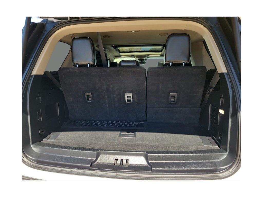 Thumbnail: 2020 Ford Expedition - 17