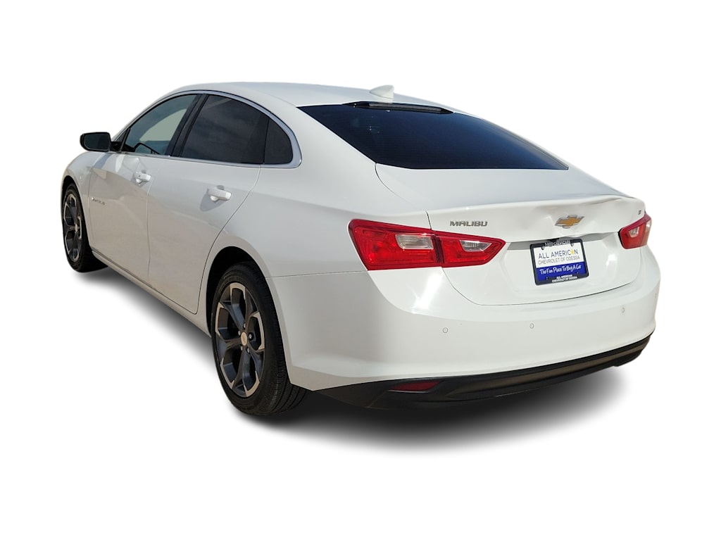 Thumbnail: 2024 Chevrolet Malibu - 4