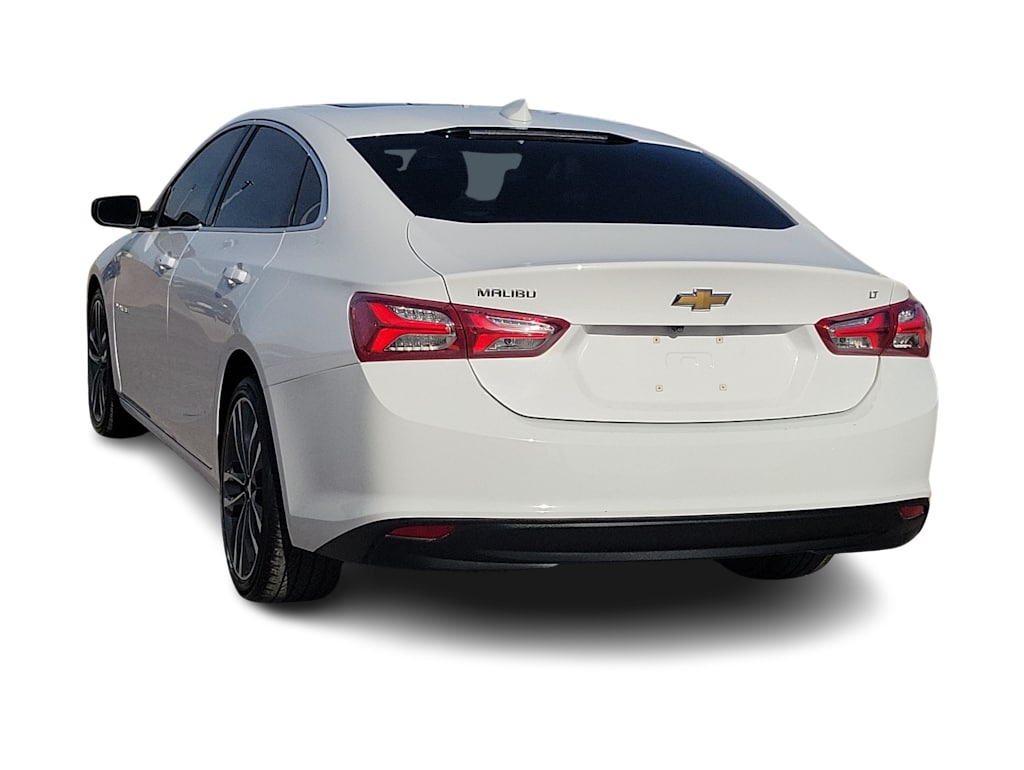 Thumbnail: 2021 Chevrolet Malibu - 21