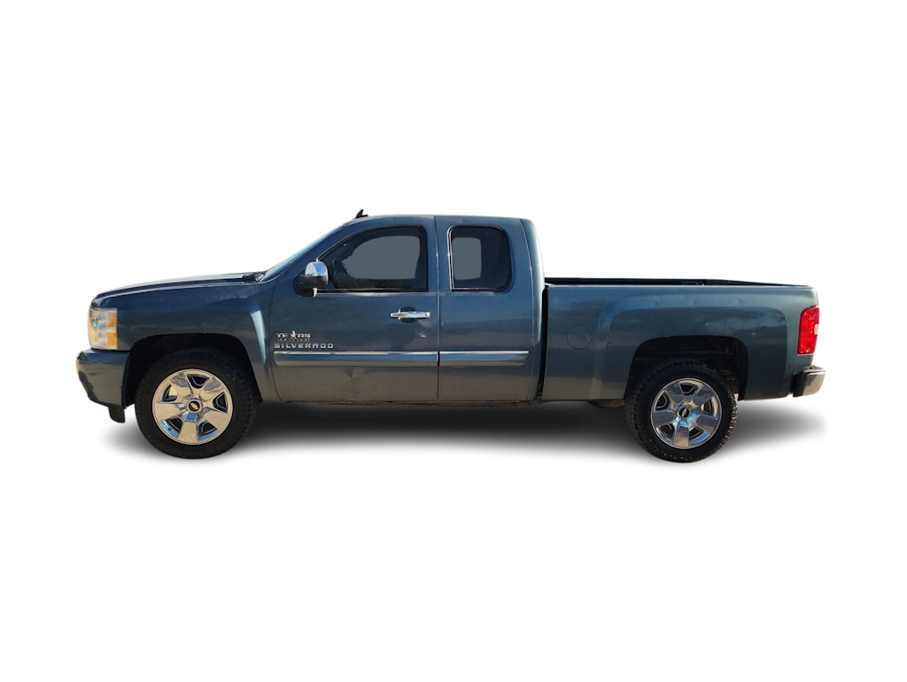 Thumbnail: 2011 Chevrolet Silverado 1500 - 3