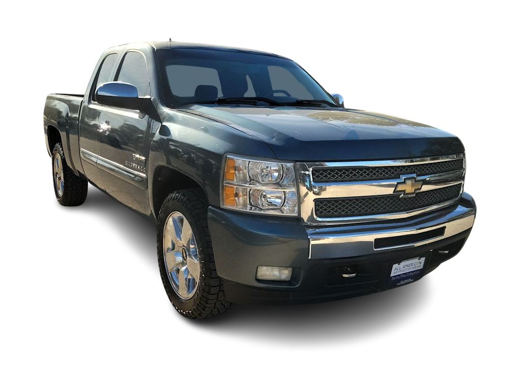 Thumbnail: 2011 Chevrolet Silverado 1500 - 19